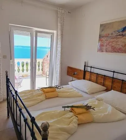 Barbara Bed & Breakfast *