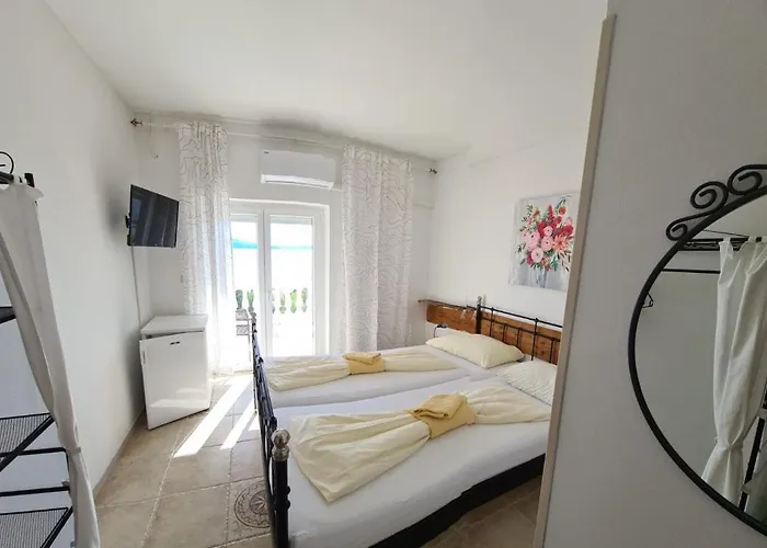 Barbara Novi Vinodolski