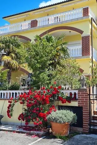 Barbara Nocleg ze śniadaniem Novi Vinodolski